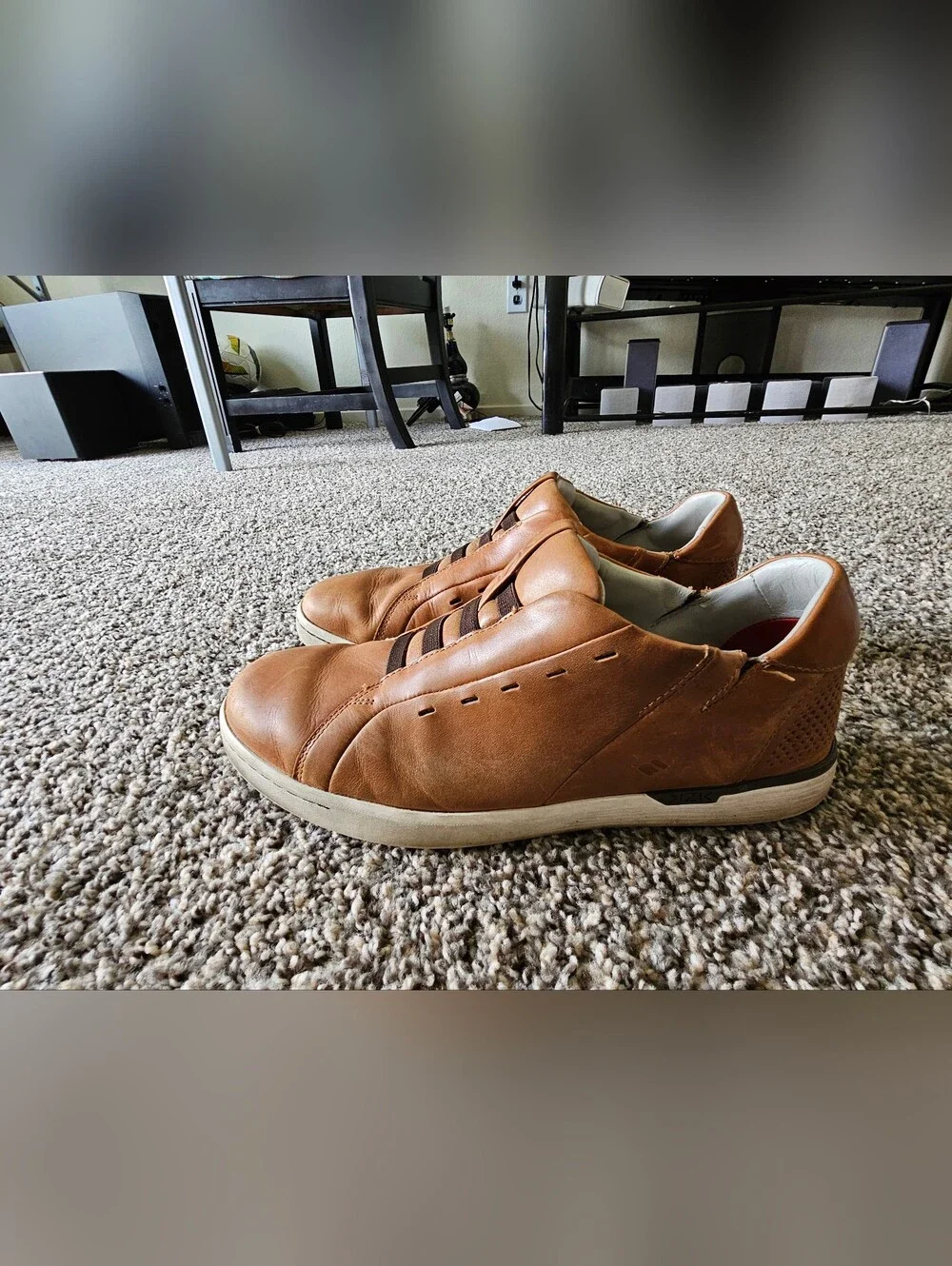 Kizik New York brown leather shoes Men's Tan Leather Slip-On Casual Sneakers